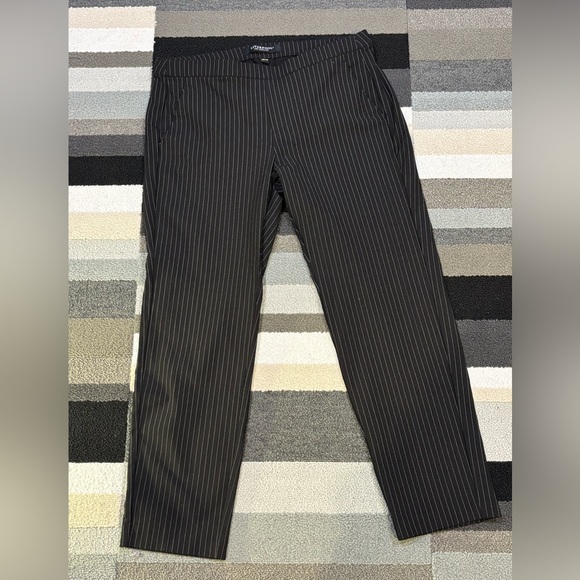 Liverpool Kayla Pull on Trouser - Picture 2 of 6